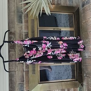 Torrid floral romper with pockets size 3